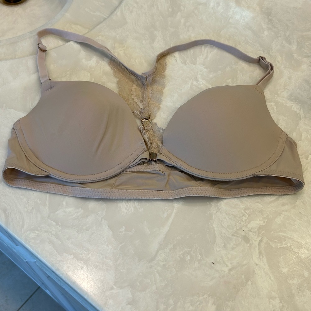 FREE with purchase of other nondiscounted item: Scarlett Blue Tan Lace Bra, 28 A